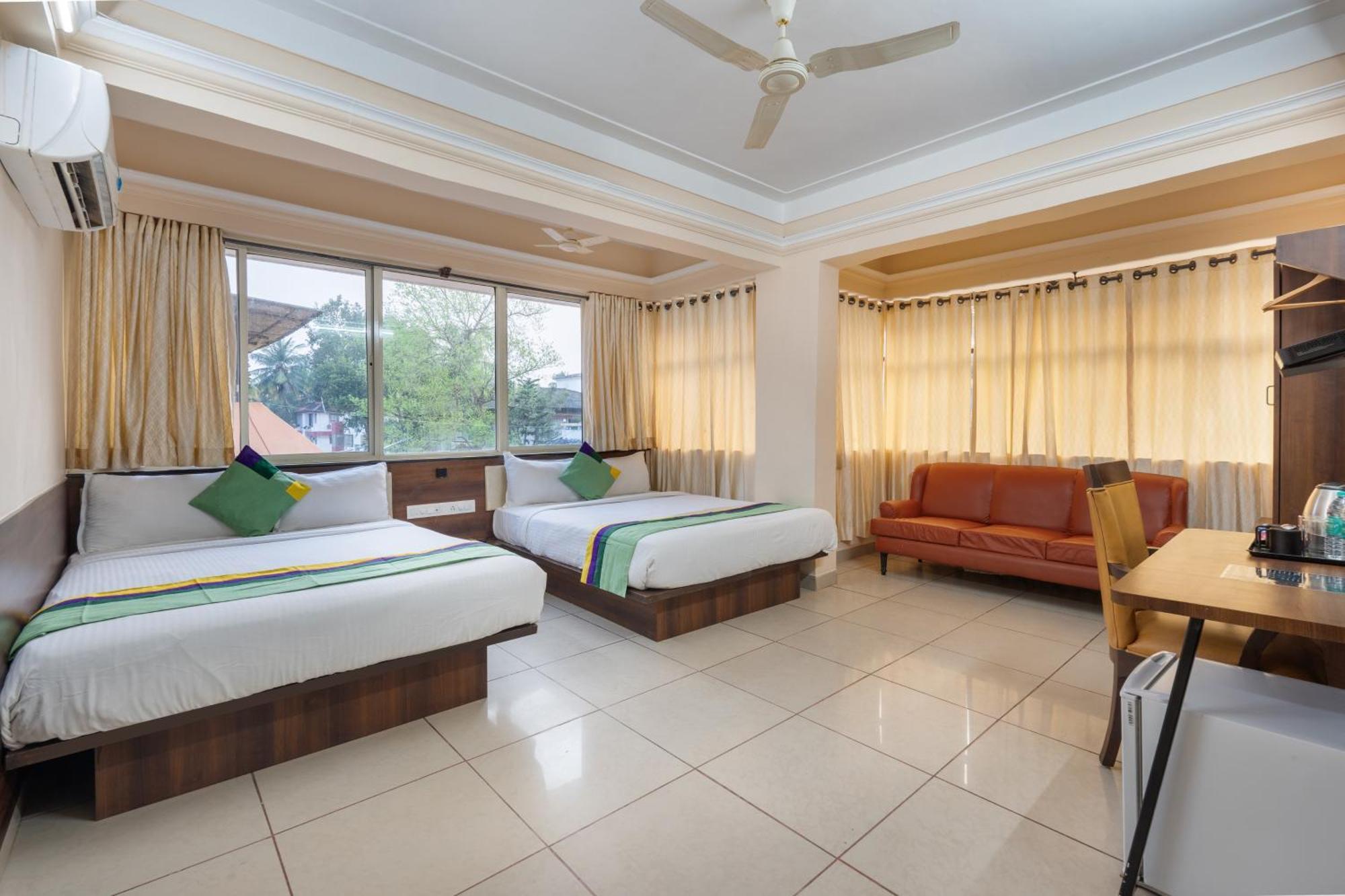 Treebo Sunheads Hotel Panaji Ngoại thất bức ảnh
