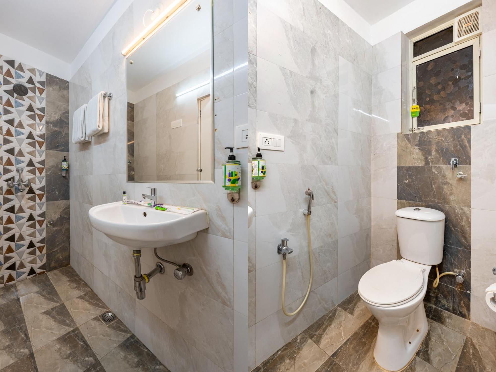Treebo Sunheads Hotel Panaji Ngoại thất bức ảnh